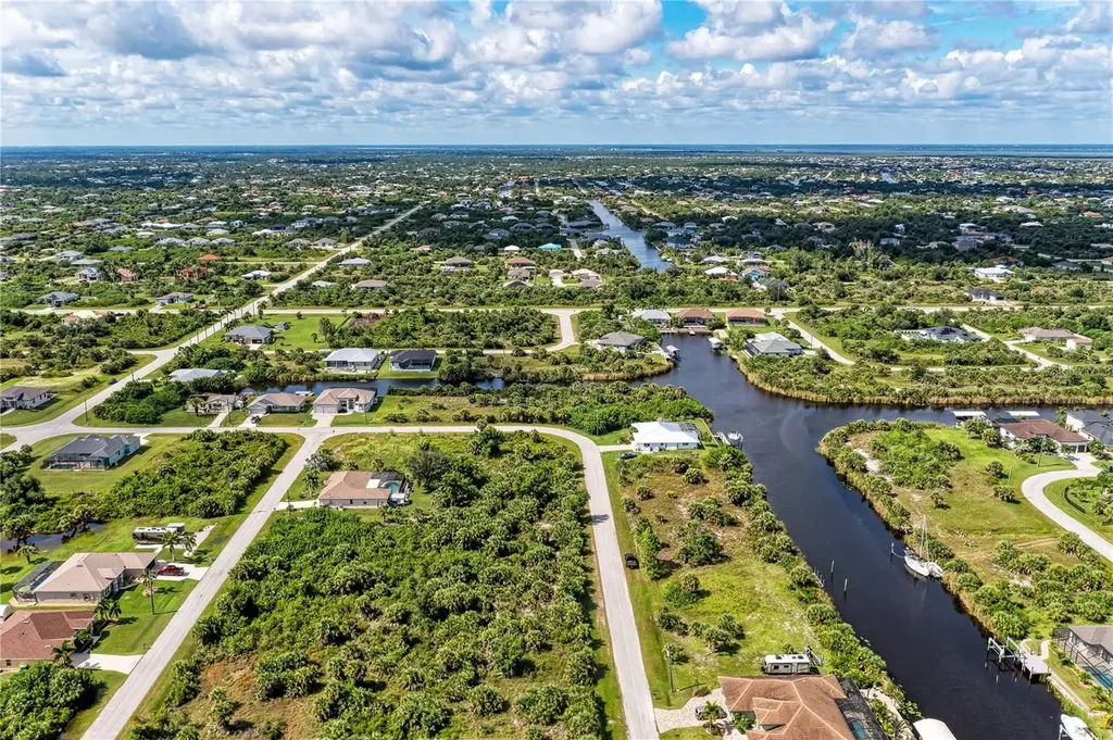 10432 Mcalester Circle Port Charlotte FL 33981