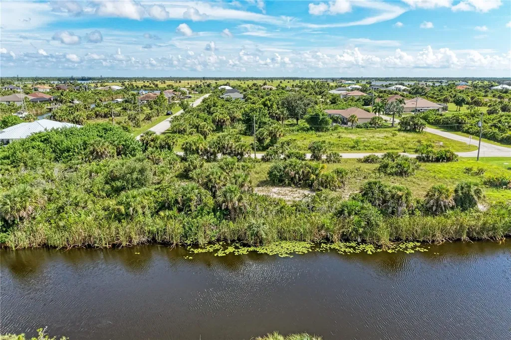 10432 Mcalester Circle Port Charlotte FL 33981