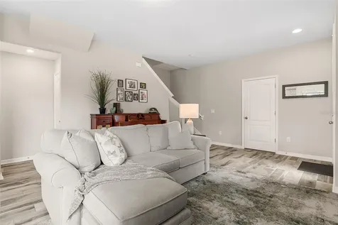 12025 White Wave Point Orlando FL 32828