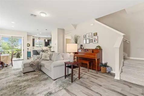 12025 White Wave Point Orlando FL 32828