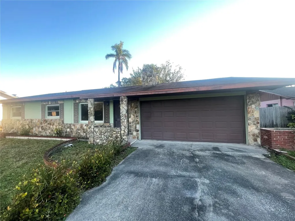 1895 Allendale Drive Clearwater FL 33760