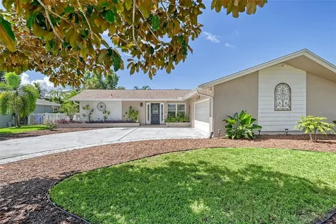 7215 16th Avenue Drive W Bradenton FL 34209