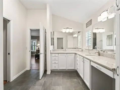 17108 SE 93rd Exeter Court The Villages FL 32162
