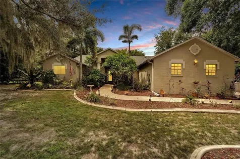 12204 Bass Oak Court Riverview FL 33569