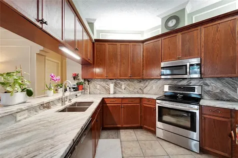 12204 Bass Oak Court Riverview FL 33569