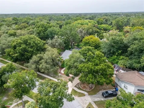 12204 Bass Oak Court Riverview FL 33569