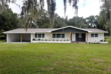 19928 Us Highway 301 Dade City FL 33523