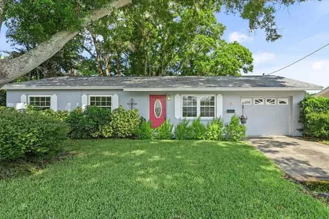 401 59th Lane S St Petersburg FL 33707
