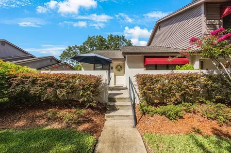 733 Oak Park Place Brandon FL 33511