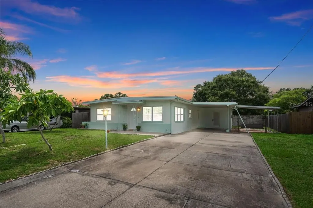 7700 47th Street N Pinellas Park FL 33781