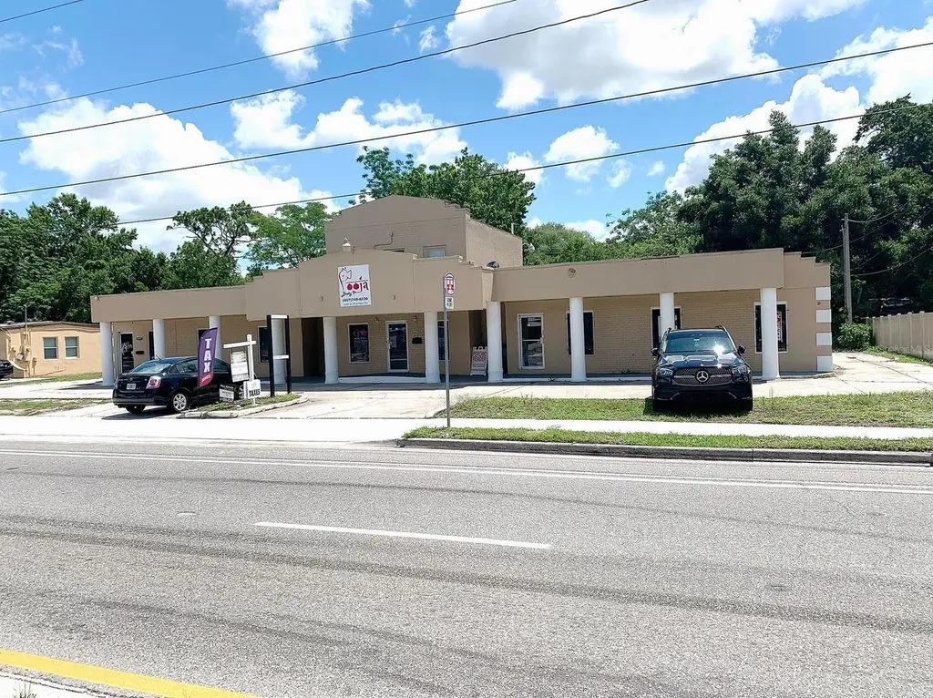 1247 N Pine Hills Road Orlando FL 32808