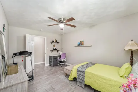1075 8th Street NW Winter Haven FL 33881