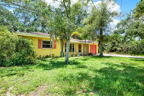 1450 San Charles Drive Dunedin FL 34698
