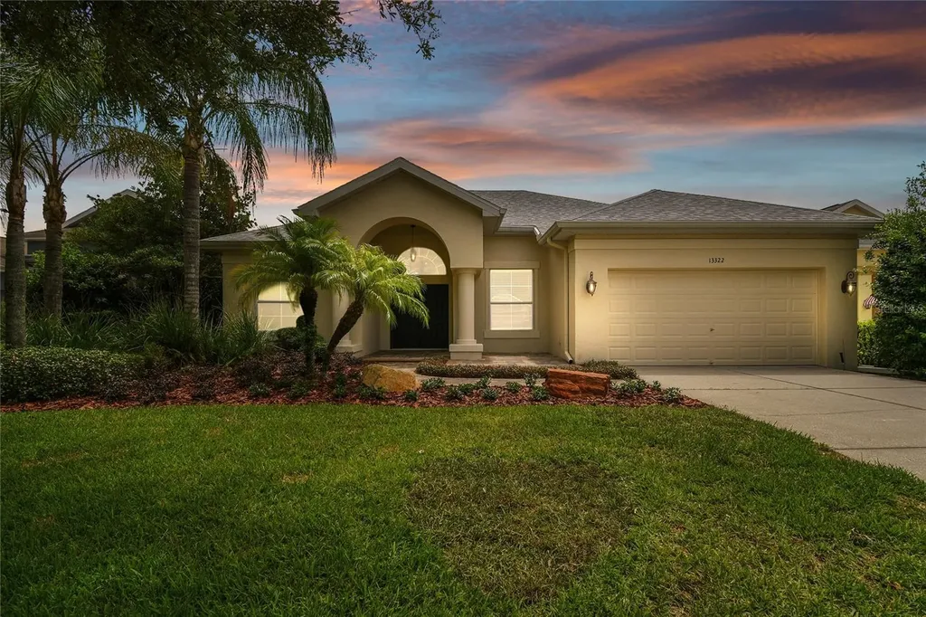 13322 Trailing Moss Drive Dade City FL 33525