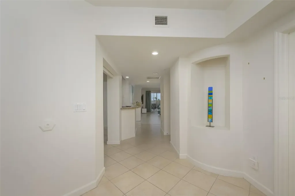 1260 Dolphin Bay Way Sarasota FL 34242