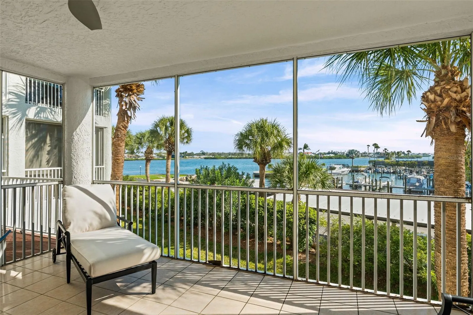 1260 Dolphin Bay Way Sarasota FL 34242