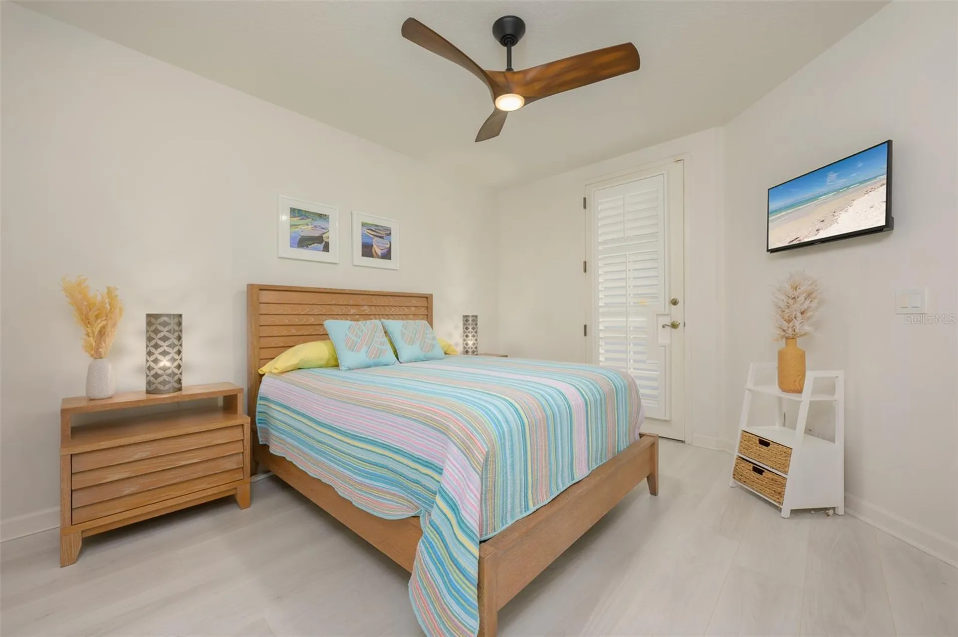 1260 Dolphin Bay Way Sarasota FL 34242