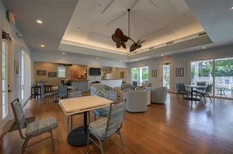 1260 Dolphin Bay Way Sarasota FL 34242