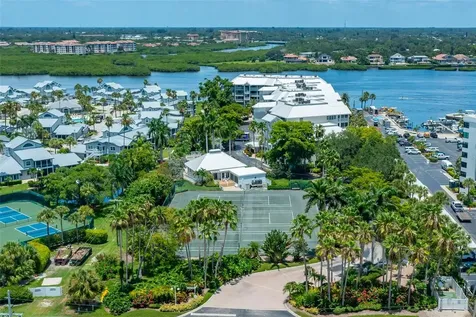 1260 Dolphin Bay Way Sarasota FL 34242