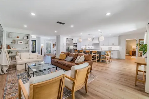 4804 W Estrella Street Tampa FL 33629