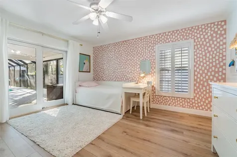 4804 W Estrella Street Tampa FL 33629