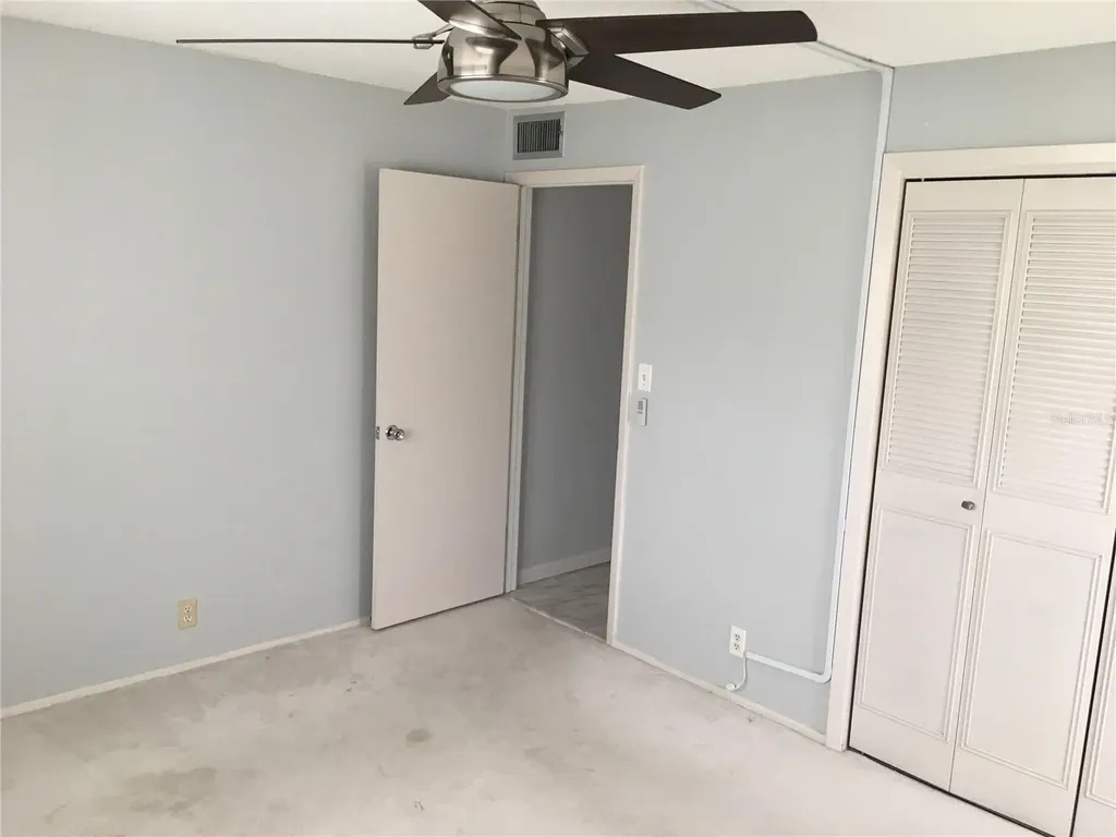 333 Lake Howard Drive NW Winter Haven FL 33880
