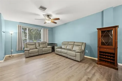 2141 Golden Oak Lane Valrico FL 33594