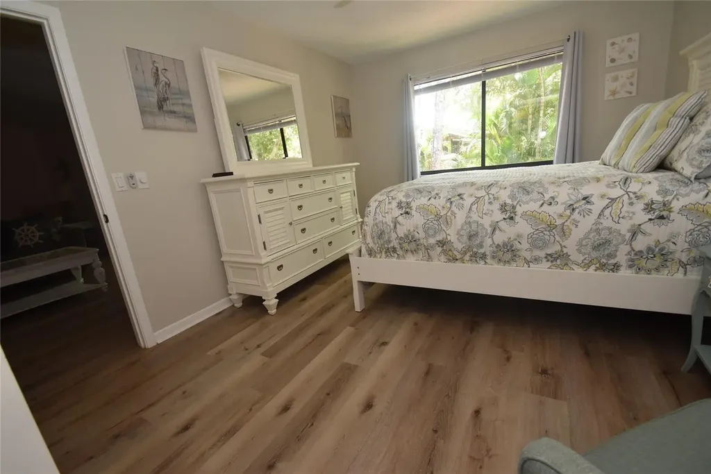 1720 Glenhouse Drive Sarasota FL 34231
