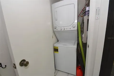 1720 Glenhouse Drive Sarasota FL 34231