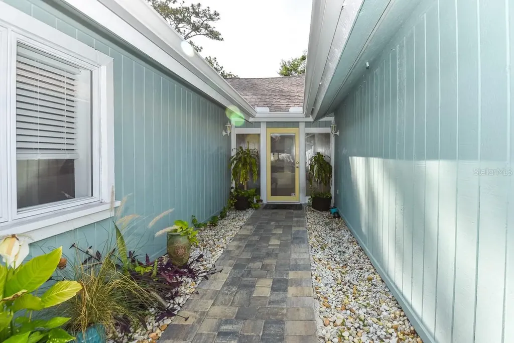 213 Riverbend Road Ormond Beach FL 32174