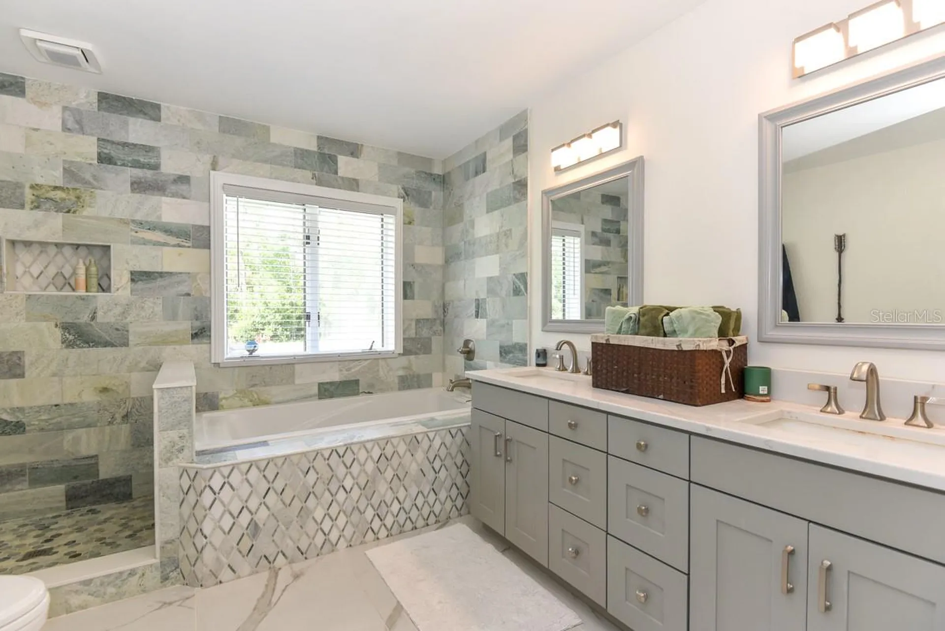 213 Riverbend Road Ormond Beach FL 32174
