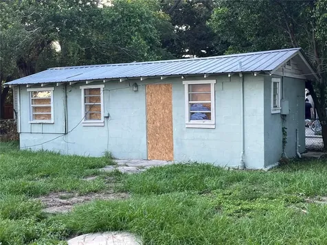 8410 N Tampa Street Tampa FL 33604