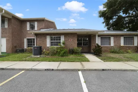 1304 Village Way Orlando FL 32807