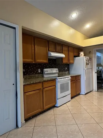 2212 Wyndam Way Kissimmee FL 34743