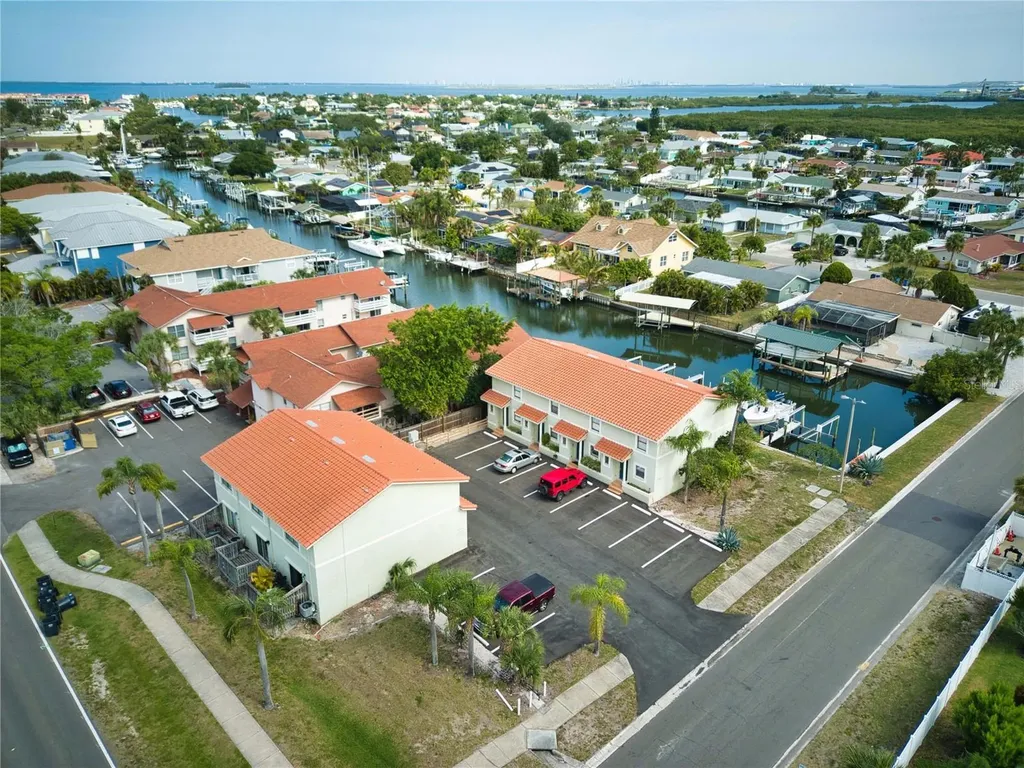 6504 Abaco Drive Apollo Beach FL 33572
