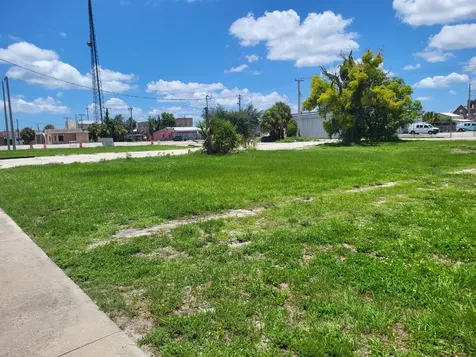 103 N Brevard Avenue Arcadia FL 34266
