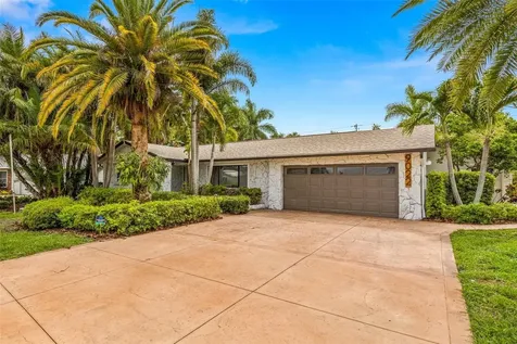 9022 130th Way Seminole FL 33776