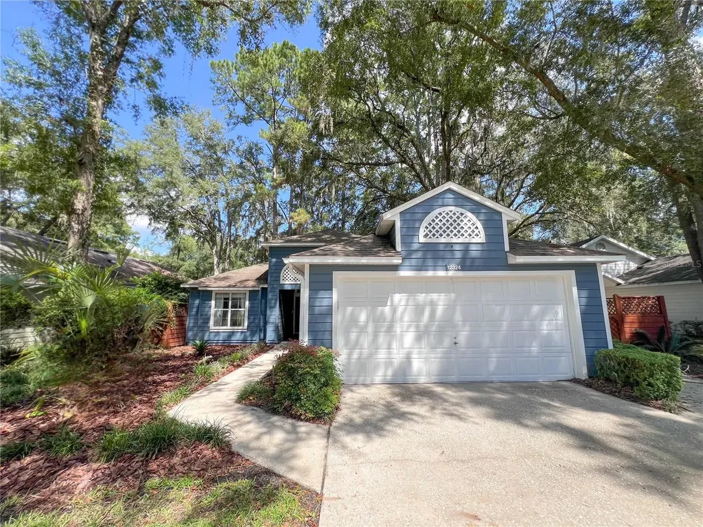 12324 NW 8th Place Newberry FL 32669
