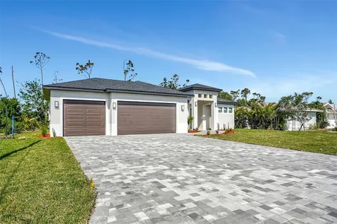 212 Fairway Road Rotonda West FL 33947