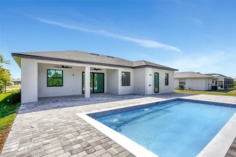 212 Fairway Road Rotonda West FL 33947