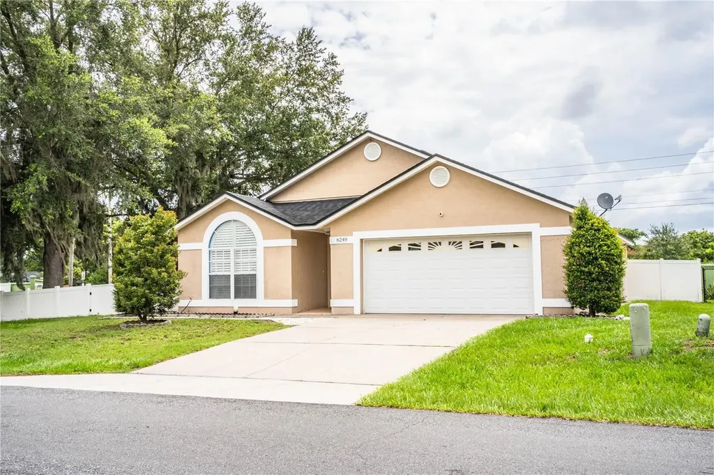 6249 Vintage Drive Lakeland FL 33809