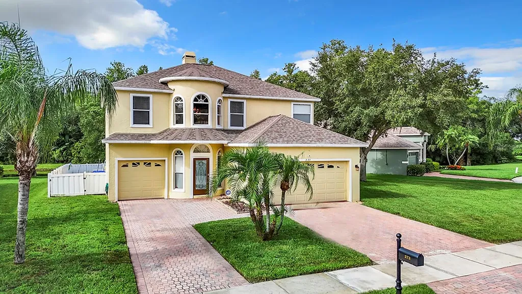 273 Timberland Court Oldsmar FL 34677