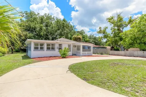 817 Chicago Avenue South Daytona FL 32119