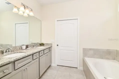 7252 Oakmoss Loop Davenport FL 33837
