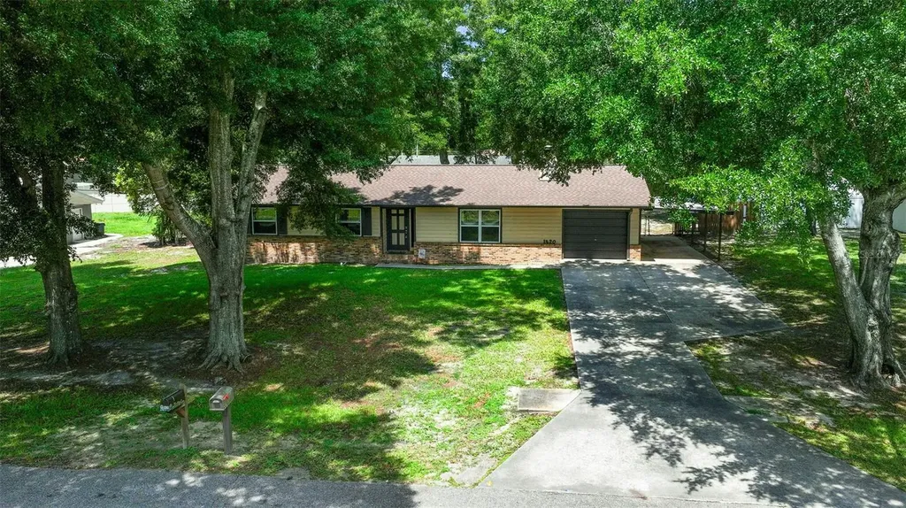 1820 SE 57th Avenue Ocala FL 34480