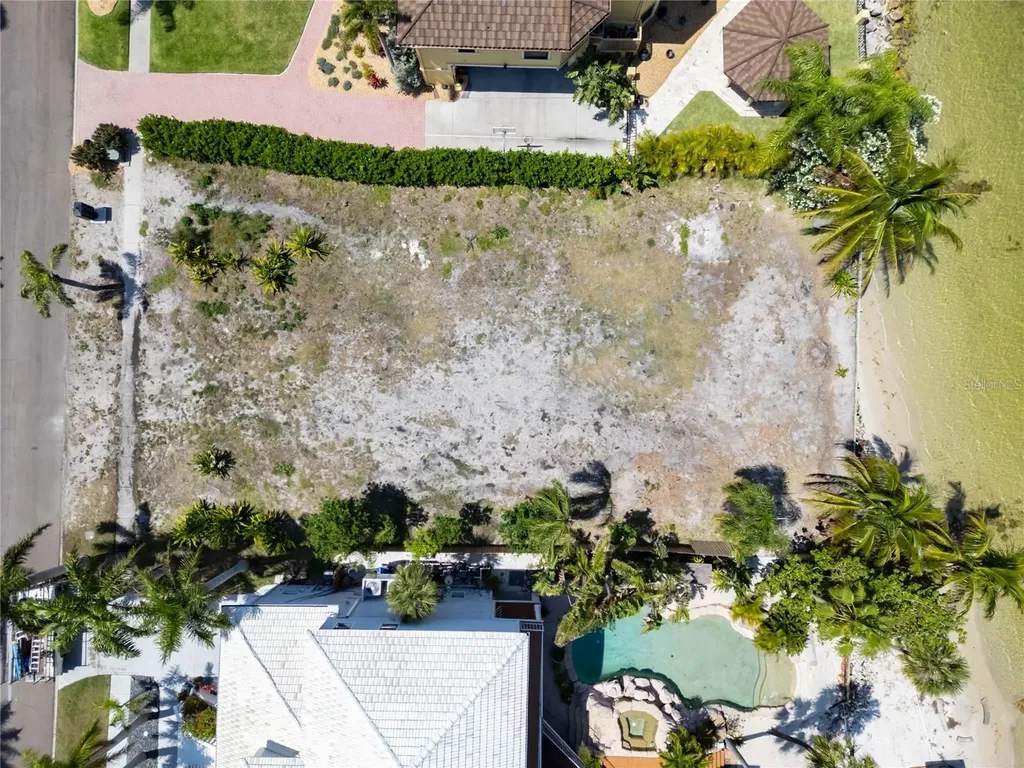 1013 Symphony Isles Boulevard Apollo Beach FL 33572