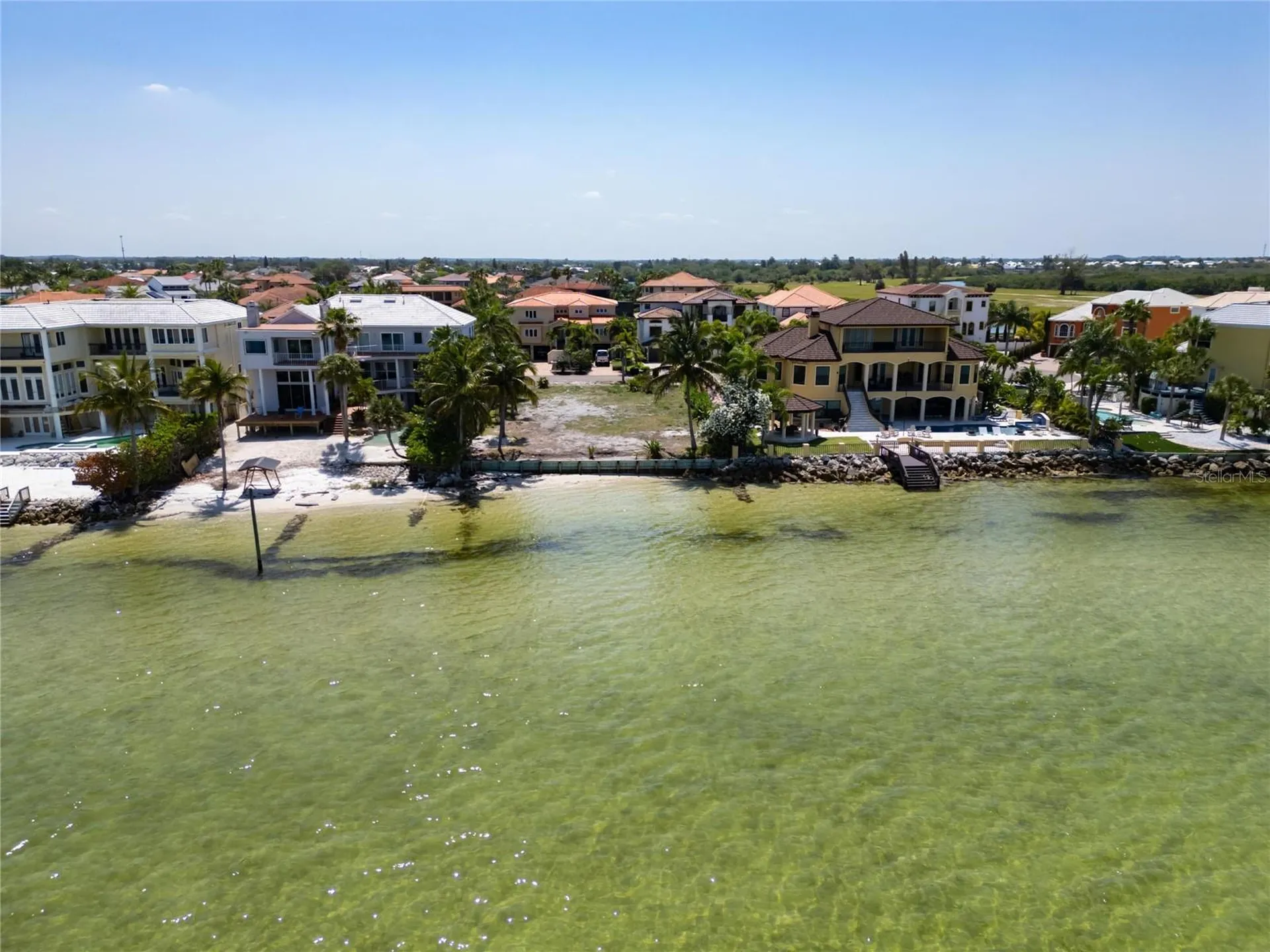 1013 Symphony Isles Boulevard Apollo Beach FL 33572