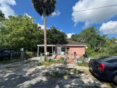 536 School Street Daytona Beach FL 32114