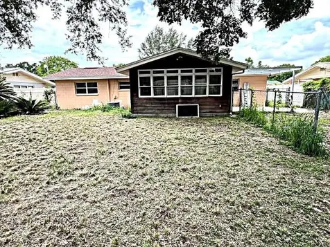 520 Avenue L SE Winter Haven FL 33880