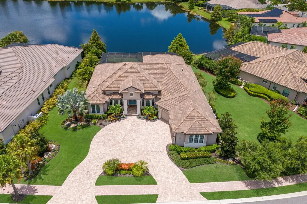 7440 Seacroft Cove Lakewood Ranch FL 34202